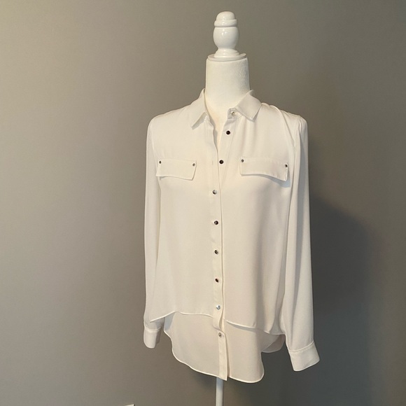 WHBM blouse long sleeve New Ecru Size 2 -NWT - Picture 1 of 8